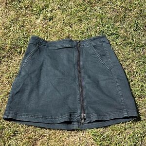American Eagle outfitters women’s mini skirt size 2